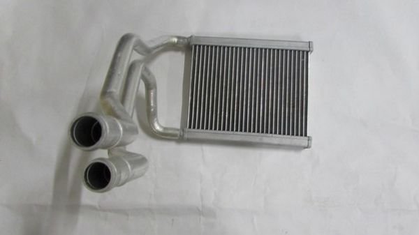 İ20 2015-2018 KALORİFER PETEĞİ