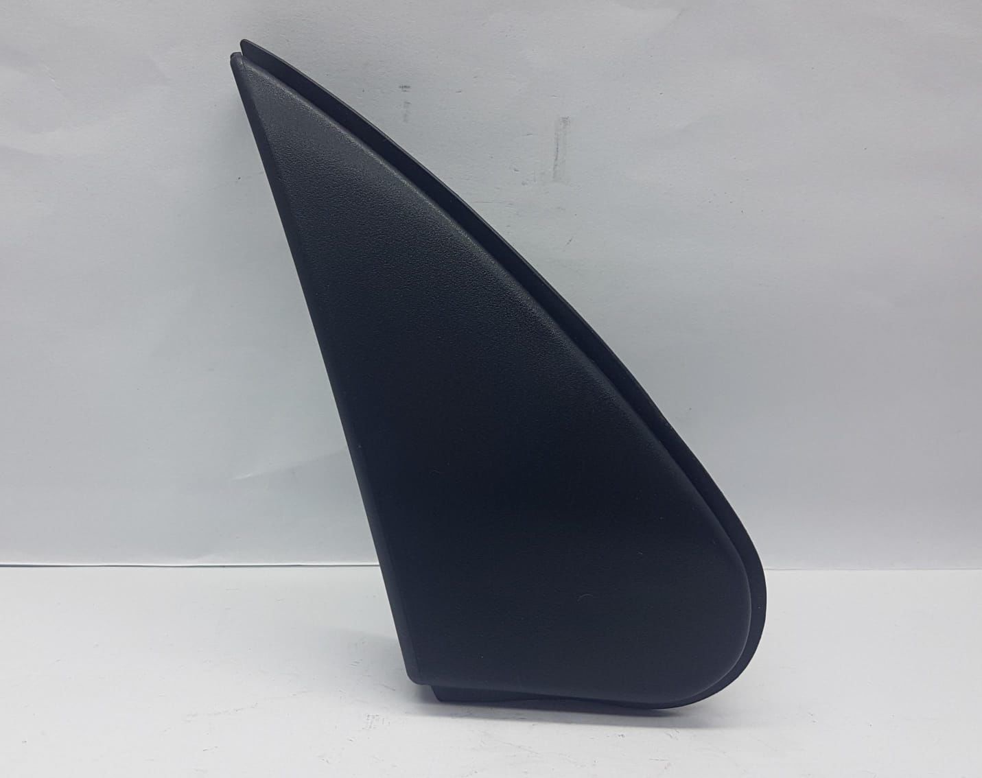 Ayna kapağı Corolla 2013-2018 Sağ Üçgen Parça