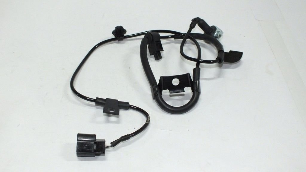 L200 CR SU 2015- ABS SENSÖRÜ ARKA SOL