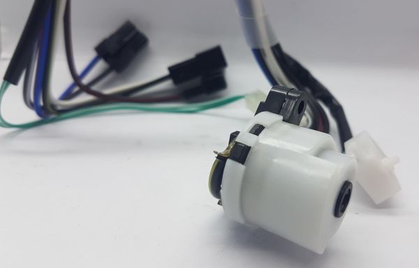 Kontak Termiği mazda 626 1988-1992 soketi