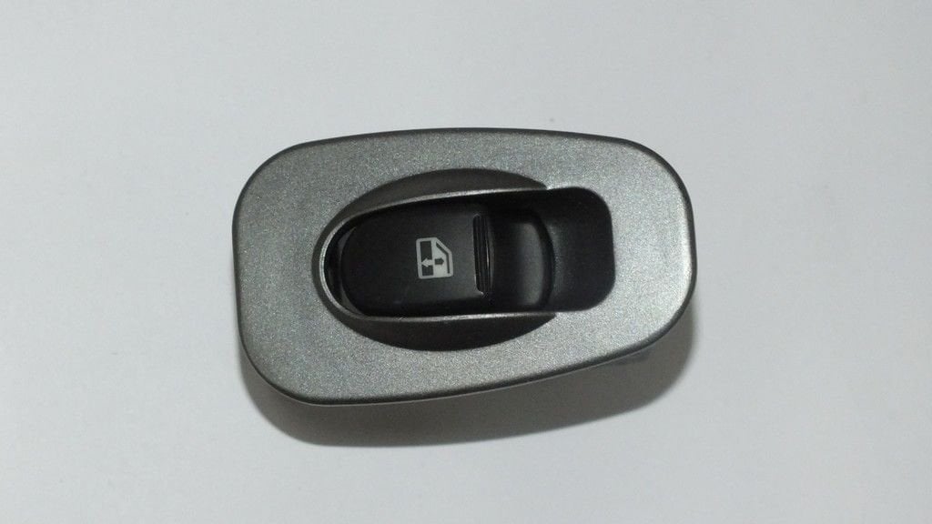 ACCENT 2000-2002 CAM AÇMA DÜĞMESİ ARKA