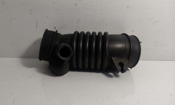 Hava Filtre Hortumu Yaris 06-11