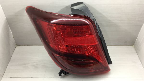 Toyota Yarıs 2014- Sol Stop