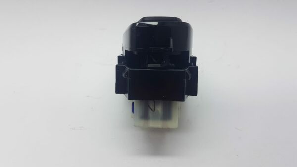 Ayna Ayar dügme i20 14- Otomatik Katlanir Ayna