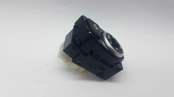 Ayna Ayar dügme i20 14- Otomatik Katlanir Ayna