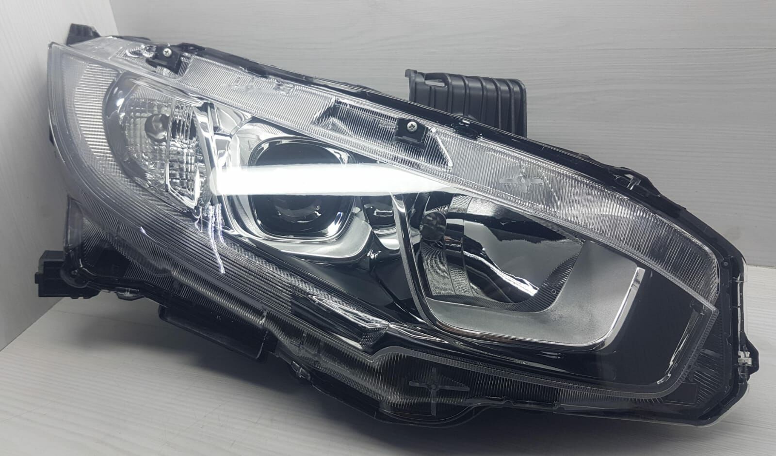 FAR CIVIC SAG 16-21 LEDSIZ MOTORLU