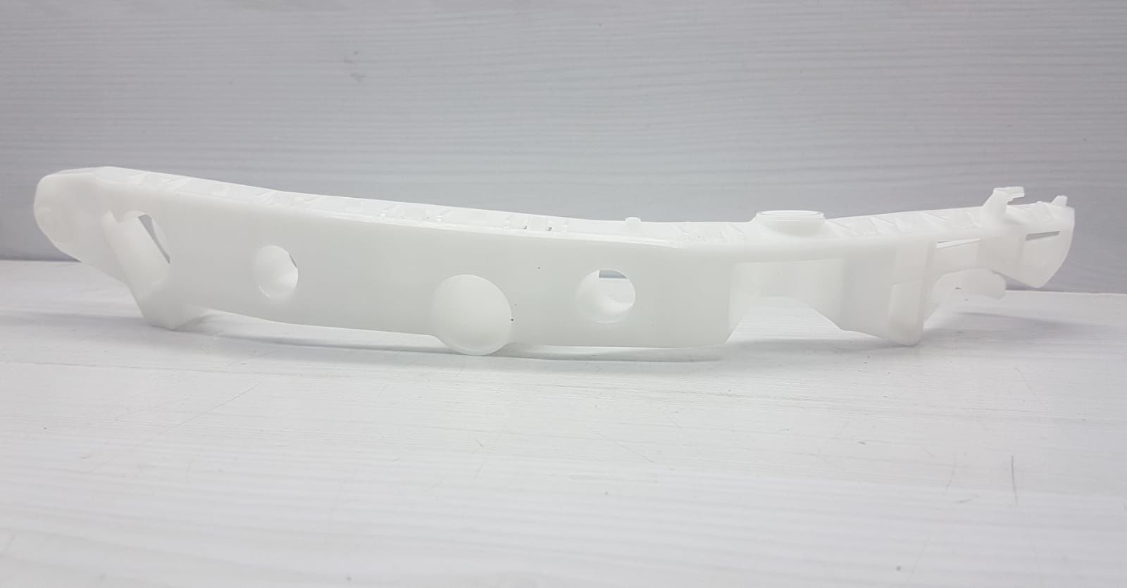 Tampon Braketi Ön Juke 2010-2011 Sağ