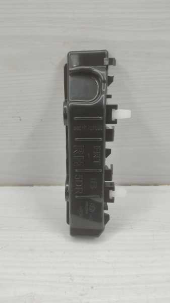 Hyundaı I20 2015-2018 Tampon Braketı Ön Üst Sag