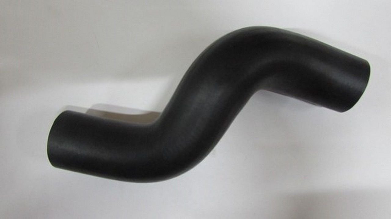 D MAX  4x4  3.0 BENZİNLİ RADYATÖR ÜST HORTUMU