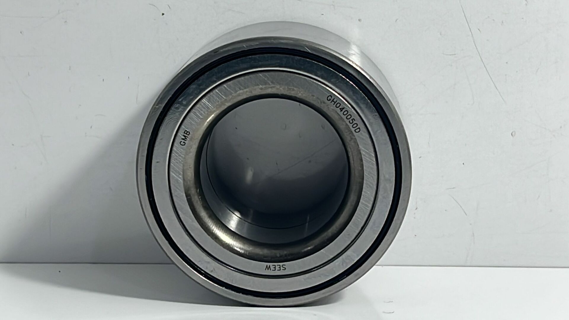 Rulman Ön Teker Corolla 03-07/Avensis 97-02 40*74*42