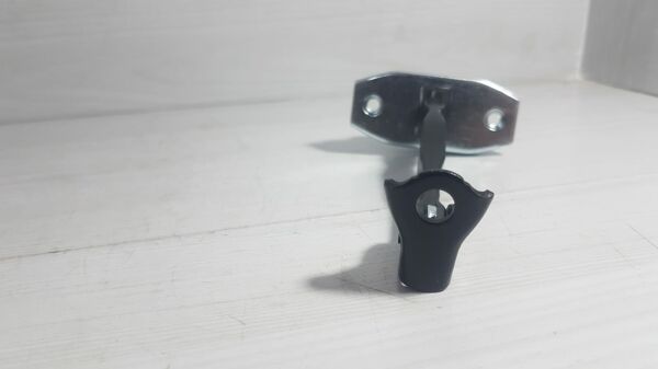 Kapi gergi Corolla 02-06 Arka R/L