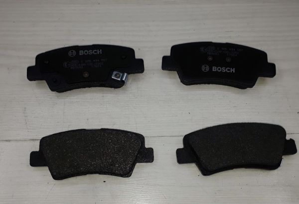 Balata Arka Blue/Elant 11-/i40/i30 12-/Auris Delikli