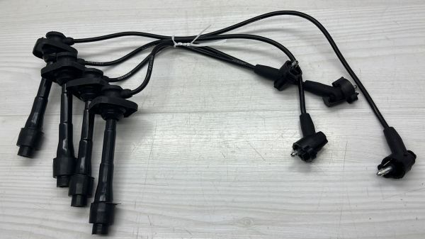 BUJI KABLO COROLLA 4EFE 98-02 1,4 ENJ