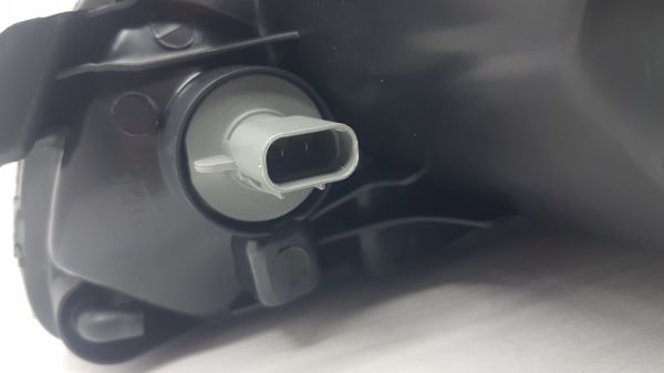 Far getz Sağ 06- Elk. Motorlu