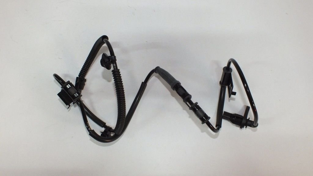 TUCSON 04-10 / SPORTAGE 04-10 ABS SENSÖRÜ ÖN SOL