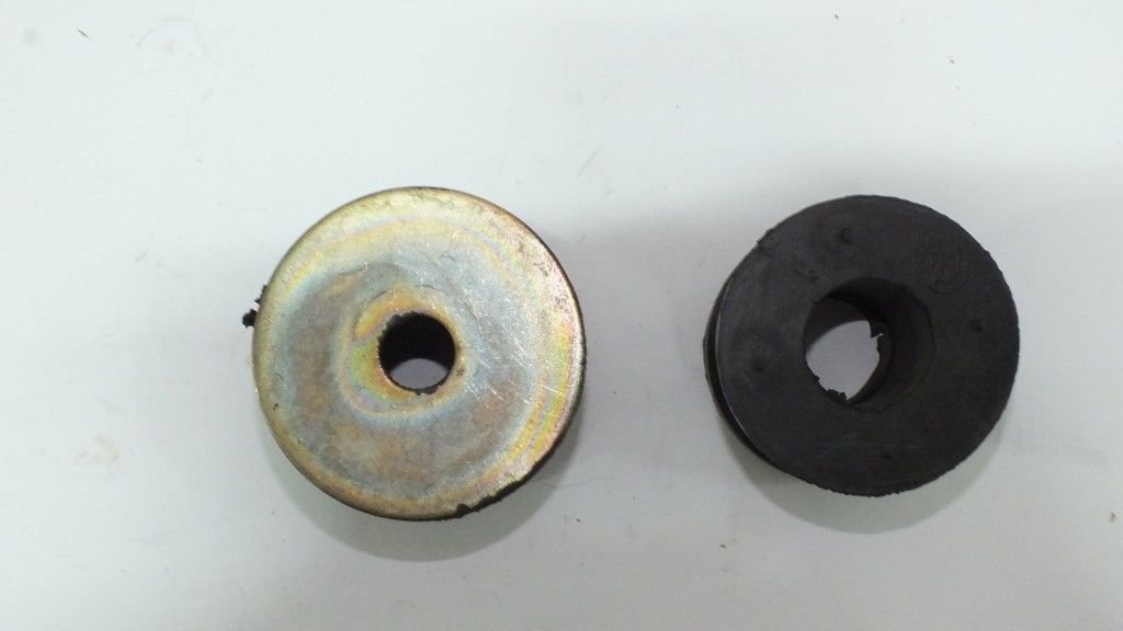 CANTER FE635 / FE659 98-05 KABİN TAKOZU (TAKIM) (4LÜ TAKIM)