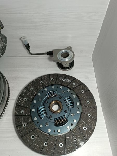 Ssangyong actyon debrıyaj seti volan baskı balata rulman