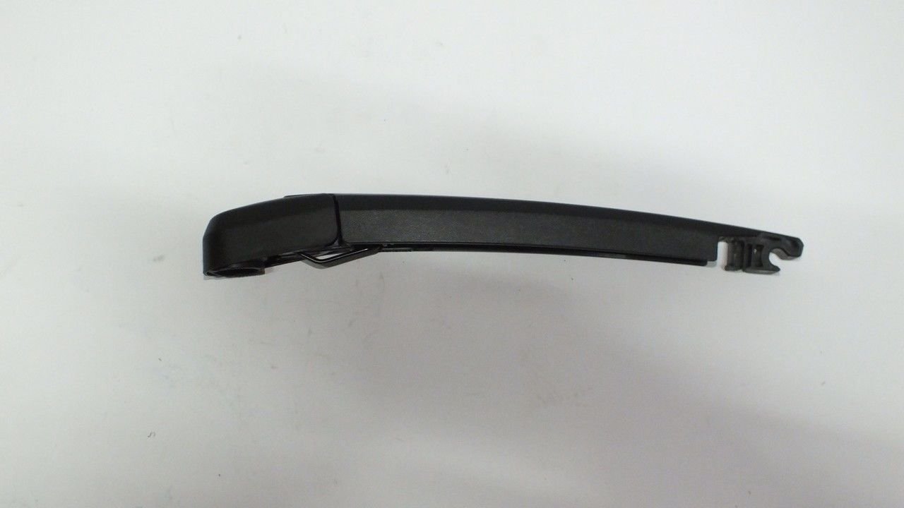 TUCSON / SPORTAGE 2015- SİLECEK KOLU ARKA