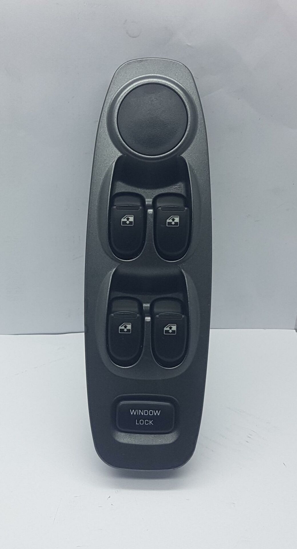 Cam dügme Accent Sol 00-02 Ön Ayna Ayar dügmesiz