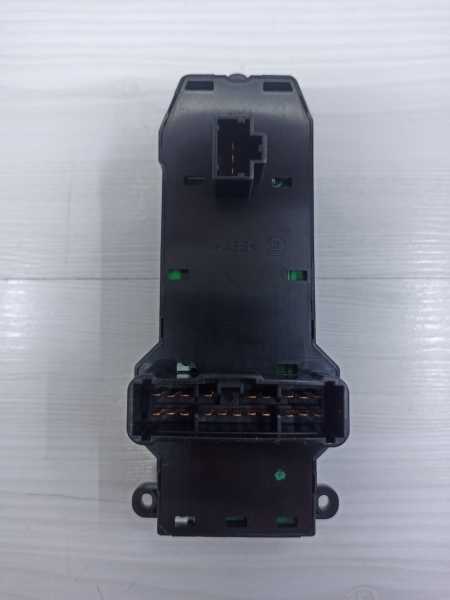 Cıvıc 2001-2006 / Jazz / Cıty - Cam Düğme Sol Ön