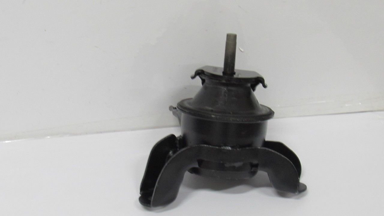 TUCSON BENZİNLİ MOTOR KULAĞI SAĞ