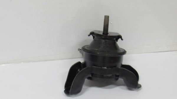 TUCSON BENZİNLİ MOTOR KULAĞI SAĞ