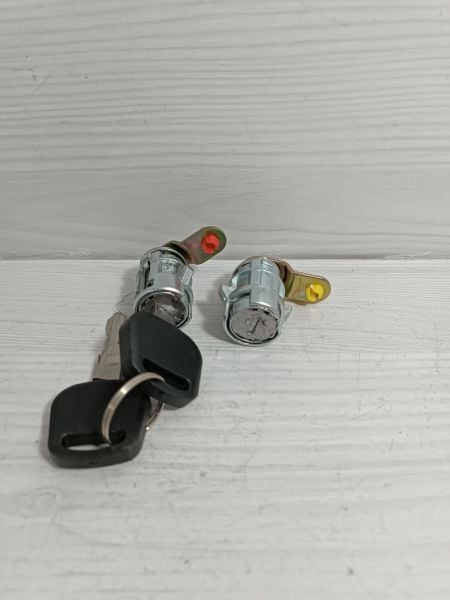 Corolla kapı şifre r/l ae92 fındık kasa tk set