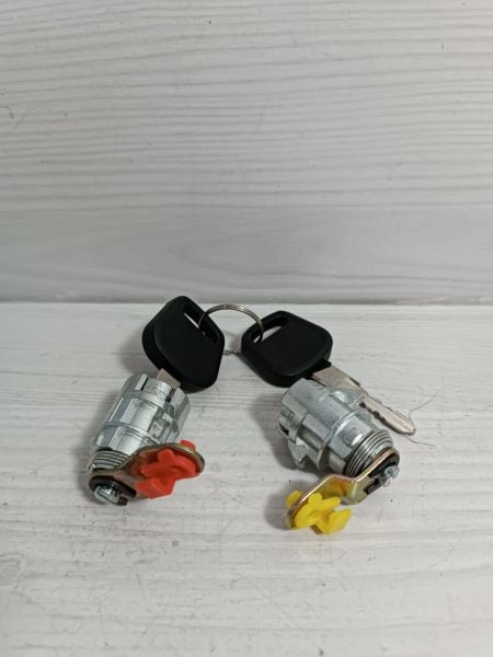 Corolla kapı şifre r/l ae92 fındık kasa tk set