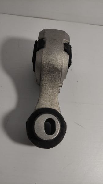 qashqai motor takozu 1.5 dizel üst 07-14