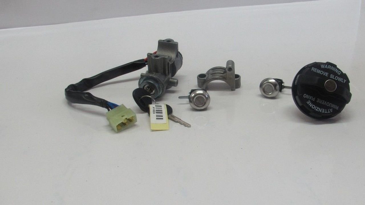 H 100 KMY 97- KONTAK KİLİT TAKIMI