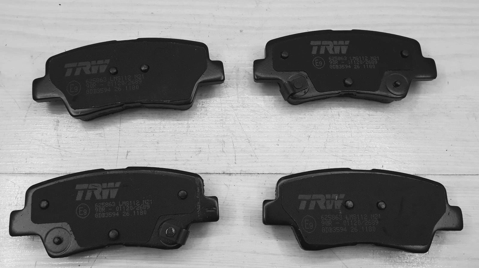 Balata Arka i20-14/Elan/Sport 15- Delikli