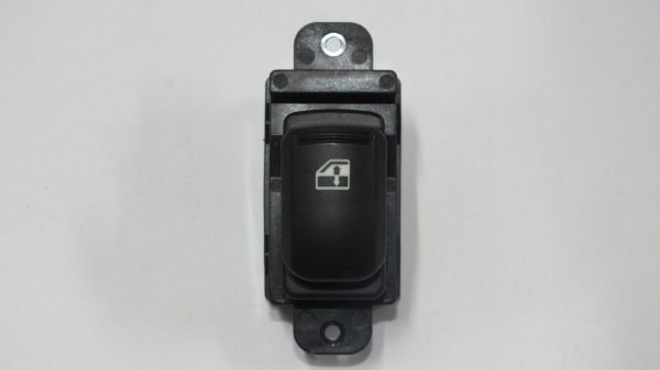 H1 2008- CAM KALDIRMA DÜĞMESİ ÖN SAĞ(TEKLİ)