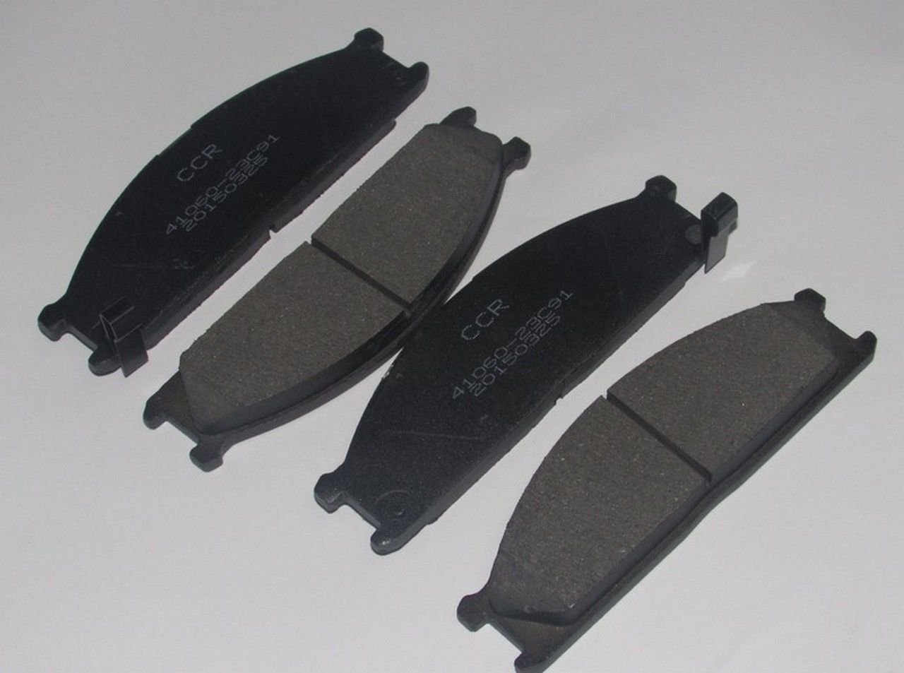 D22 - TD 25 1998-2002 / URVAN 1995-2000 PICK UP / VANETTE FREN BALATASI ÖN DİSK