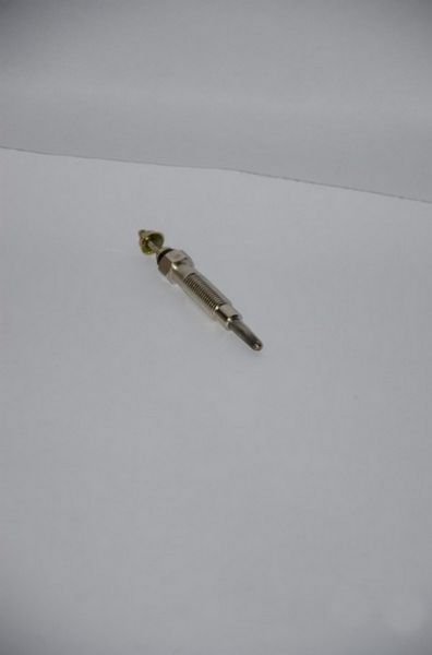 L200 / L300 1998- / STAREX TCI / H100 KMY 2004- / BONGO 2004- KIZDIRMA BUJİSİ 11 V