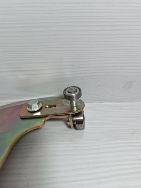 L300 orta kapı makara kolu alt sol büyük küçük