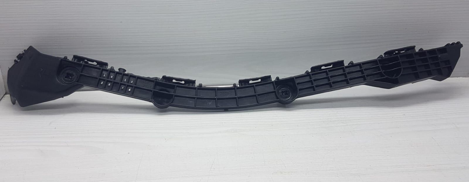 Tampon Braketi Arka Corolla 2013- Sağ