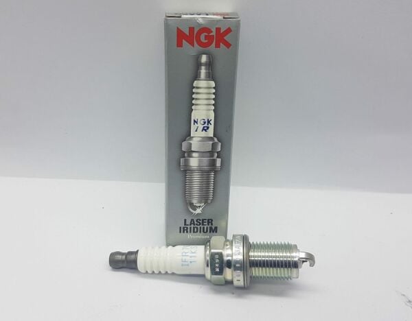 Buji Civic/Accord 03- Platin Tk.