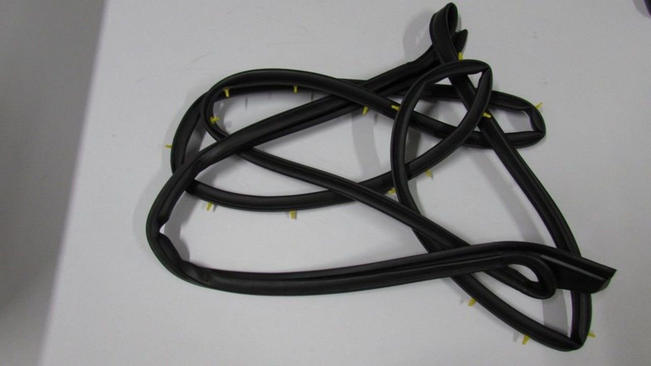 H-1 2008- KAPI ÇEVRE FİTİLİ ÖN SAĞ