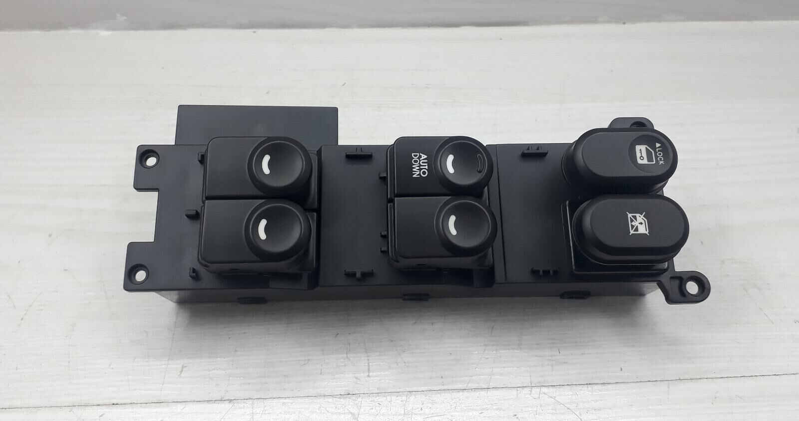 Cam dügme i30 Sol Ön 07-11