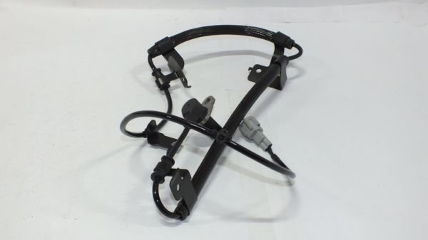 SKYSTAR 2002-2006 ABS SENSÖRÜ ÖN SAĞ