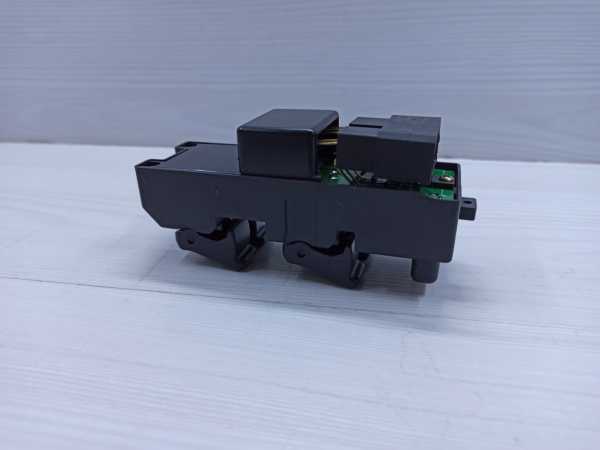 Mazda 626 1992-1997 Cam Dugme Sol Dörtlü