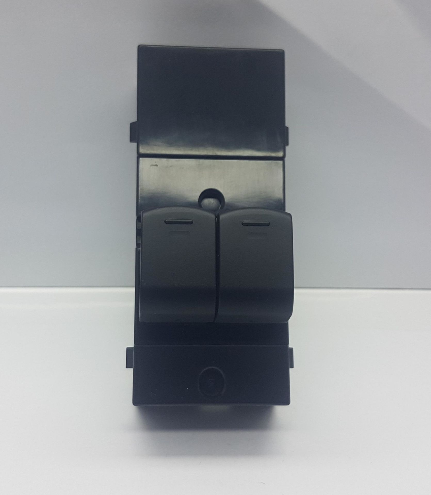 Cam Dügme Micra 2003-2010 Sol Ön 2Li