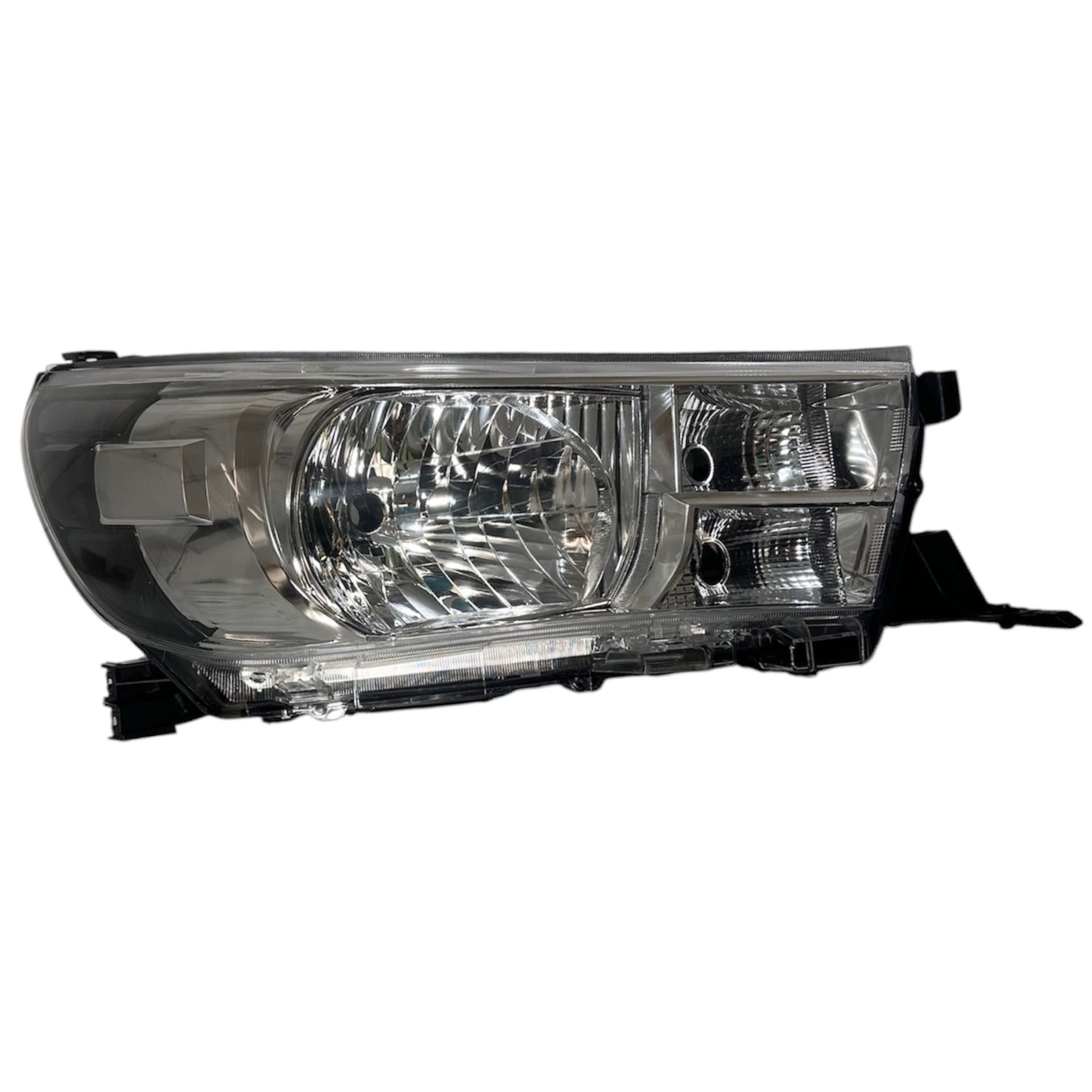 FAR HILUX REVO 16-21 RH (MOTORLU LEDSİZ)