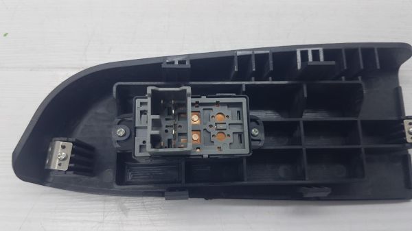 Cam dügme bongo/Kmy Sağ 04-