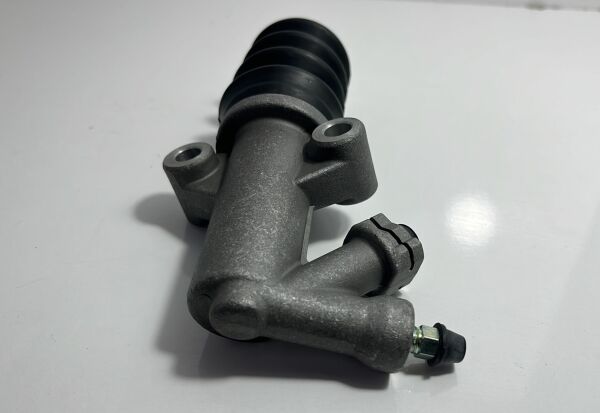 Alt Merkez Mazda3 04-