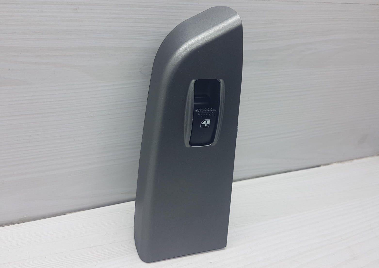 Cam dügme bongo/Kmy Sağ 04-