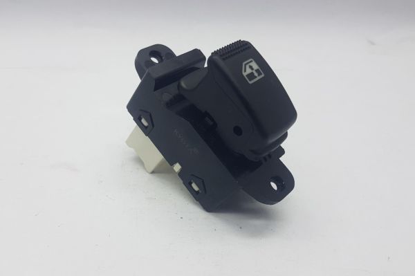 CAM DÜGME KMY 2005- SAG