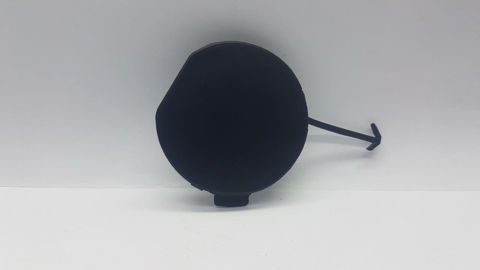 Çeki Demir Kapağı Ön Avensis 2012-2014 Sol