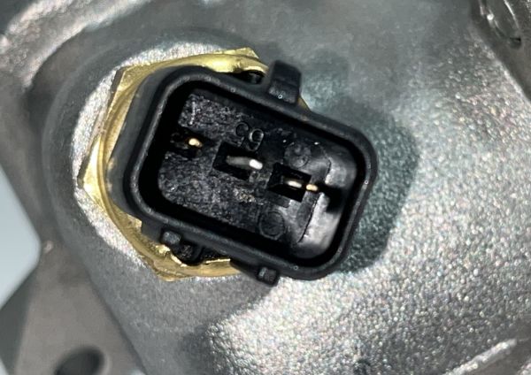 Termostat Yuvasi Komple Blue 14-18/i20 1,4 Dizel