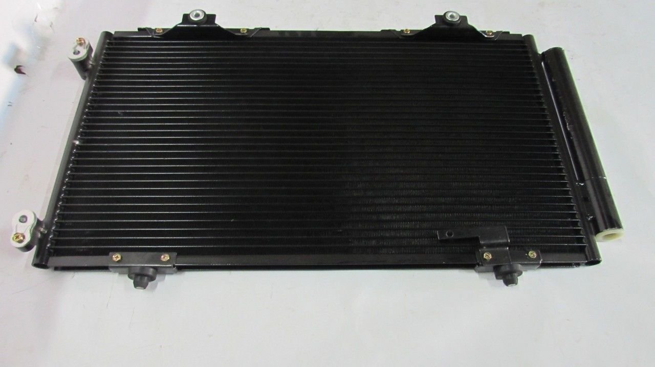 AVENSIS 1998-2000 KLİMA RADYATÖRÜ